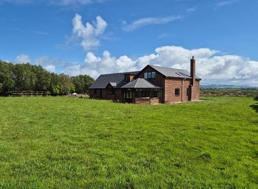 Knockaclogher, Ballyroe, The Spa, V92FC7K