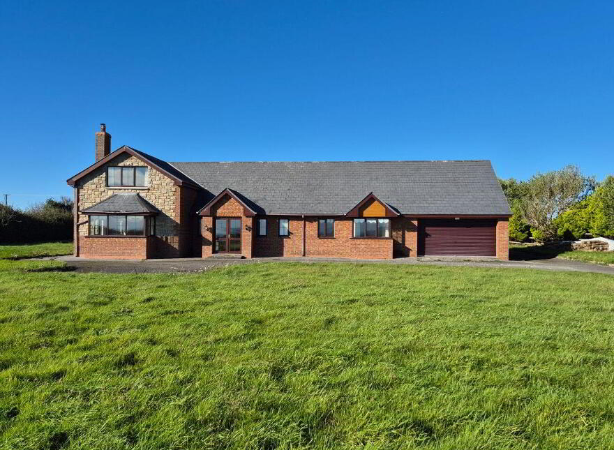 Knockaclogher, Ballyroe, The Spa, V92FC7K
