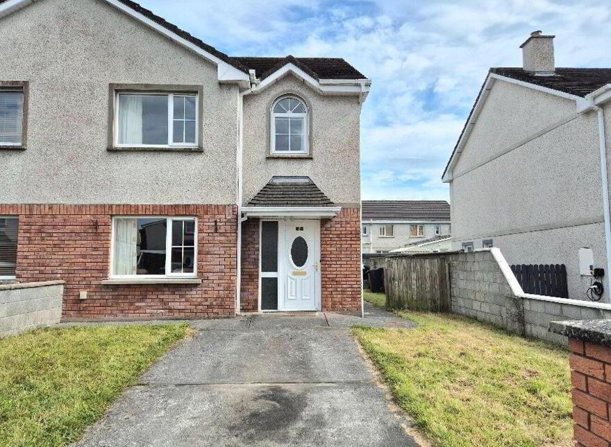 39 Racecourse Heights, Tralee, V92R26H photo