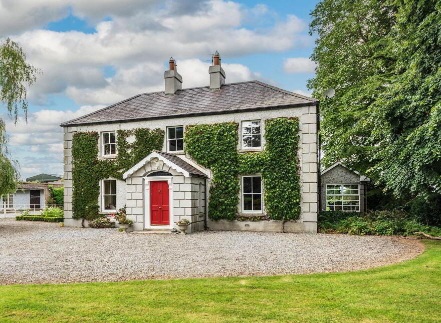 Clonmoyle House, Clonmoyle, Rathangan, R51W521