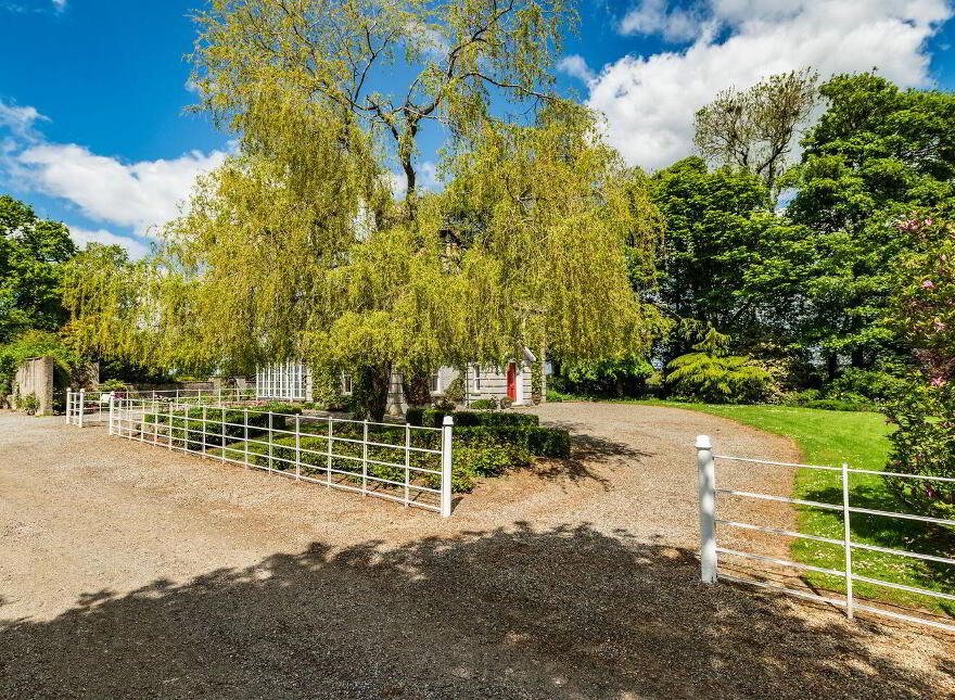 Clonmoyle House, Clonmoyle, Rathangan, R51W521