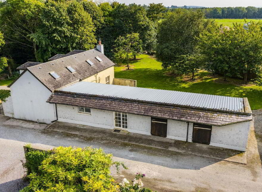 Clonmoyle House, Clonmoyle, Rathangan, R51W521