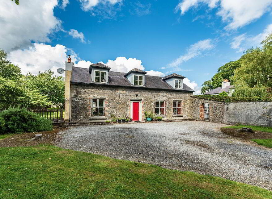 Clonmoyle House, Clonmoyle, Rathangan, R51W521