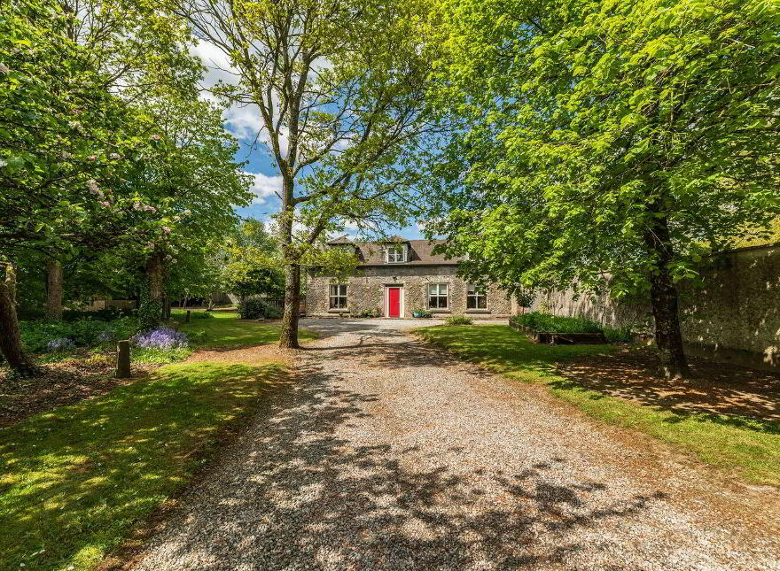 Clonmoyle House, Clonmoyle, Rathangan, R51W521