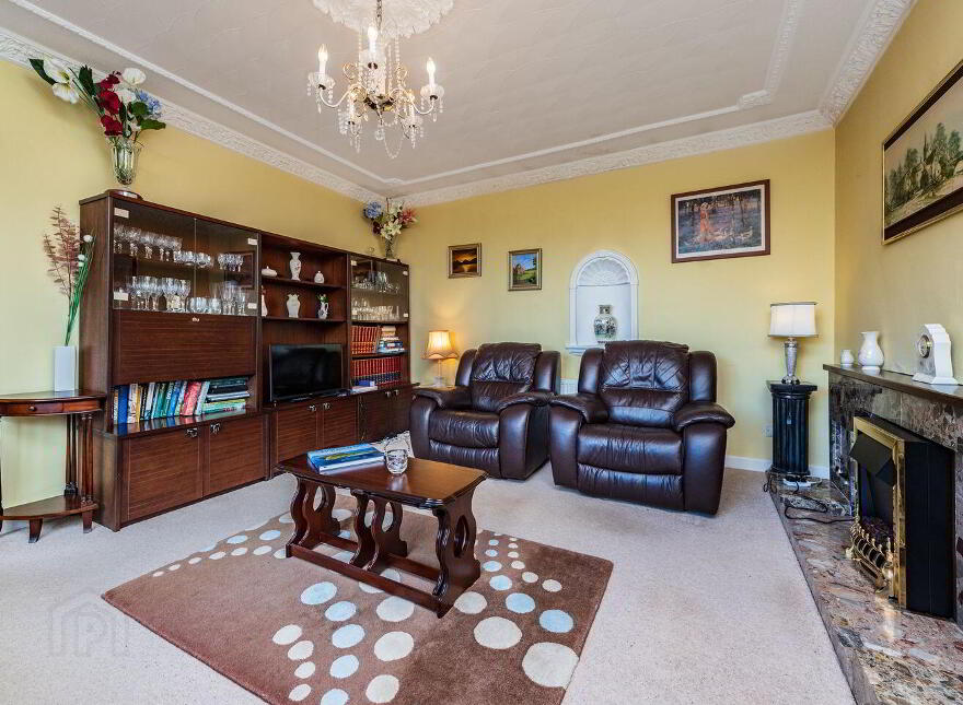 Hillview, Maddenstown, The Curragh, R56NA49