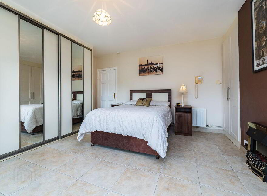Hillview, Maddenstown, The Curragh, R56NA49