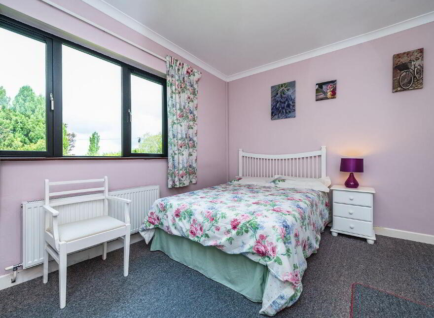 Hillview, Maddenstown, The Curragh, R56NA49