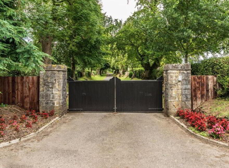 Clonmoyle House, Clonmoyle, Rathangan, R51W521