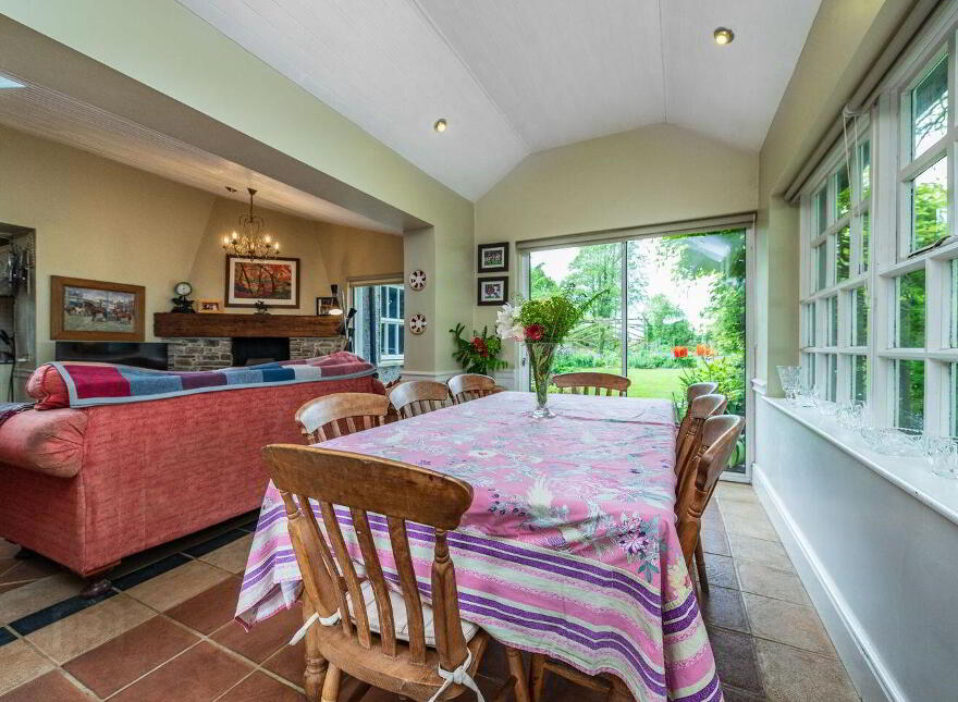 Clonmoyle House, Clonmoyle, Rathangan, R51W521