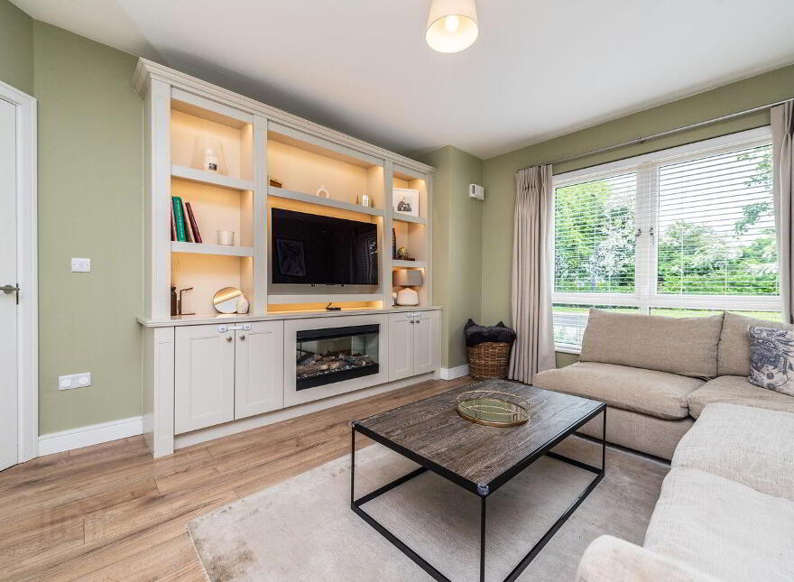 27 Oak Park Court, Oak Park, Naas, W91YKH7