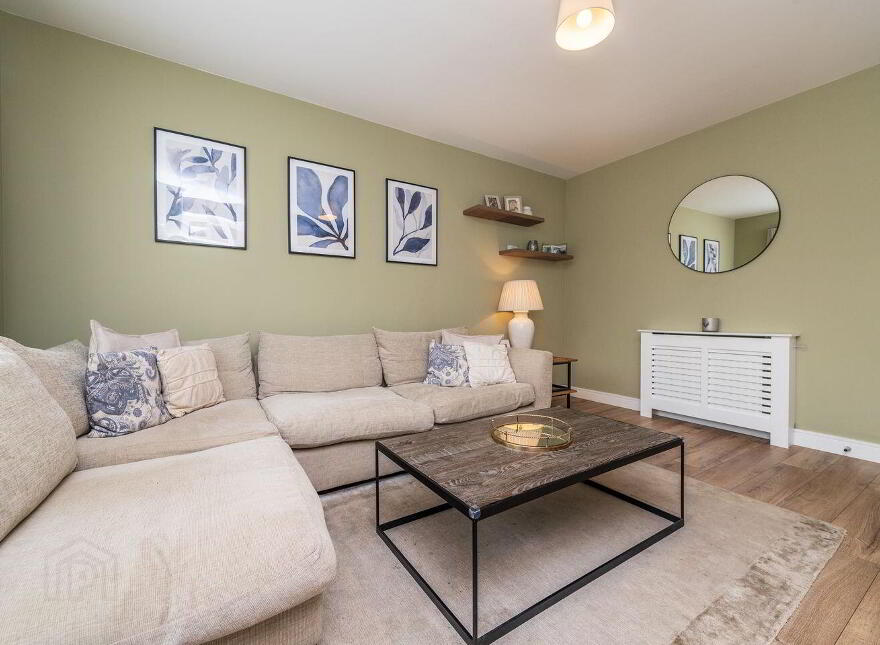 27 Oak Park Court, Oak Park, Naas, W91YKH7