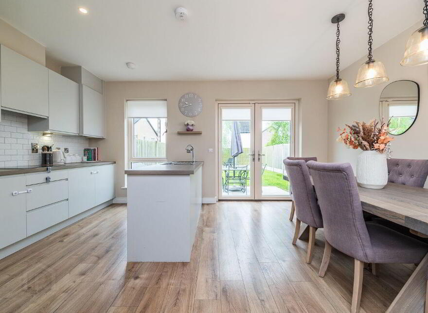 27 Oak Park Court, Oak Park, Naas, W91YKH7