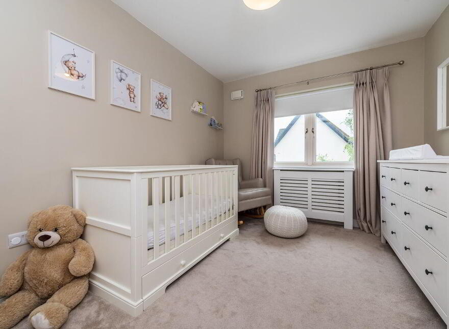 27 Oak Park Court, Oak Park, Naas, W91YKH7