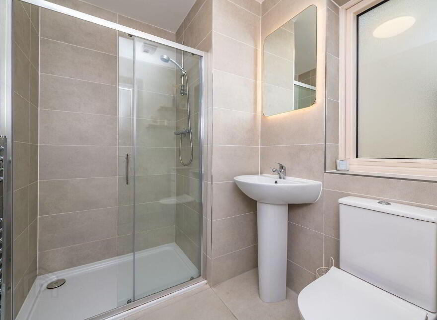 27 Oak Park Court, Oak Park, Naas, W91YKH7
