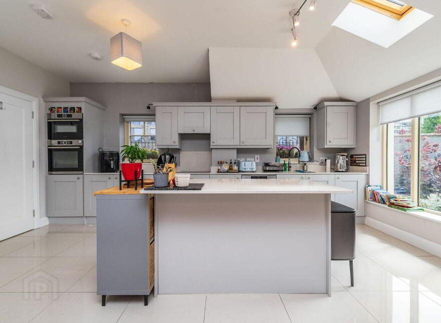 56 Finlay Park, Naas, W91CD8W