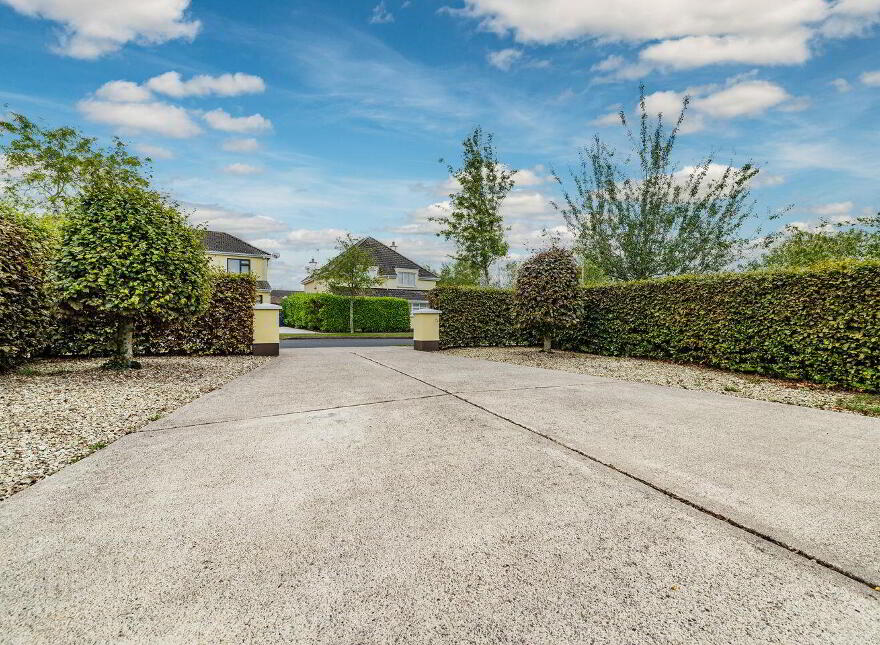 Kovara, 8 Loughminane Green, Kildare, R51A521