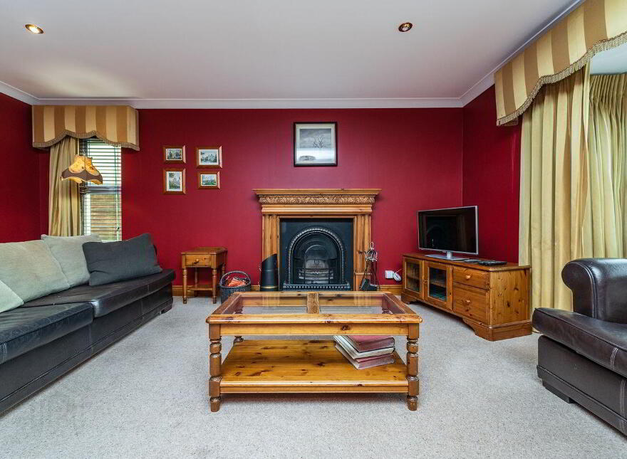 Kovara, 8 Loughminane Green, Kildare, R51A521