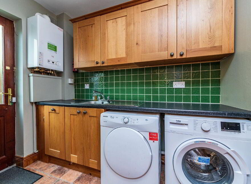 Kovara, 8 Loughminane Green, Kildare, R51A521