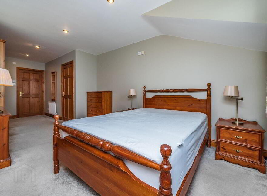 Kovara, 8 Loughminane Green, Kildare, R51A521
