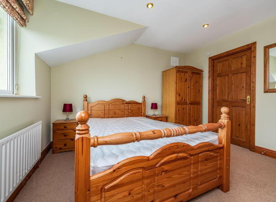 Kovara, 8 Loughminane Green, Kildare, R51A521