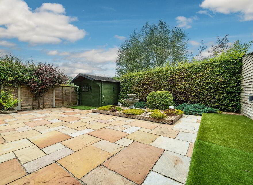 Kovara, 8 Loughminane Green, Kildare, R51A521