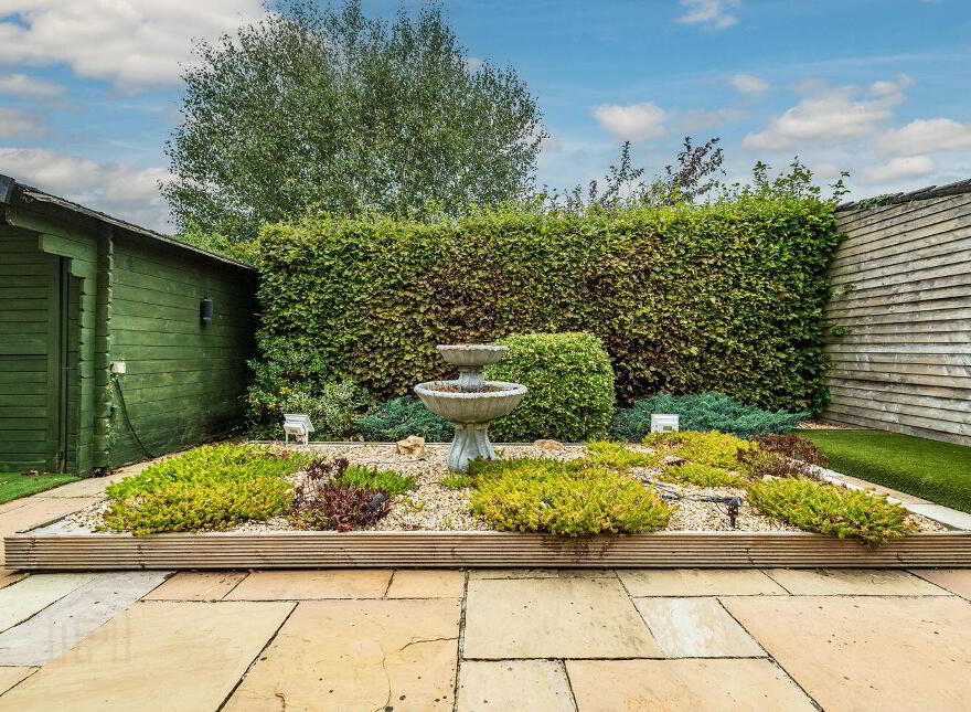 Kovara, 8 Loughminane Green, Kildare, R51A521