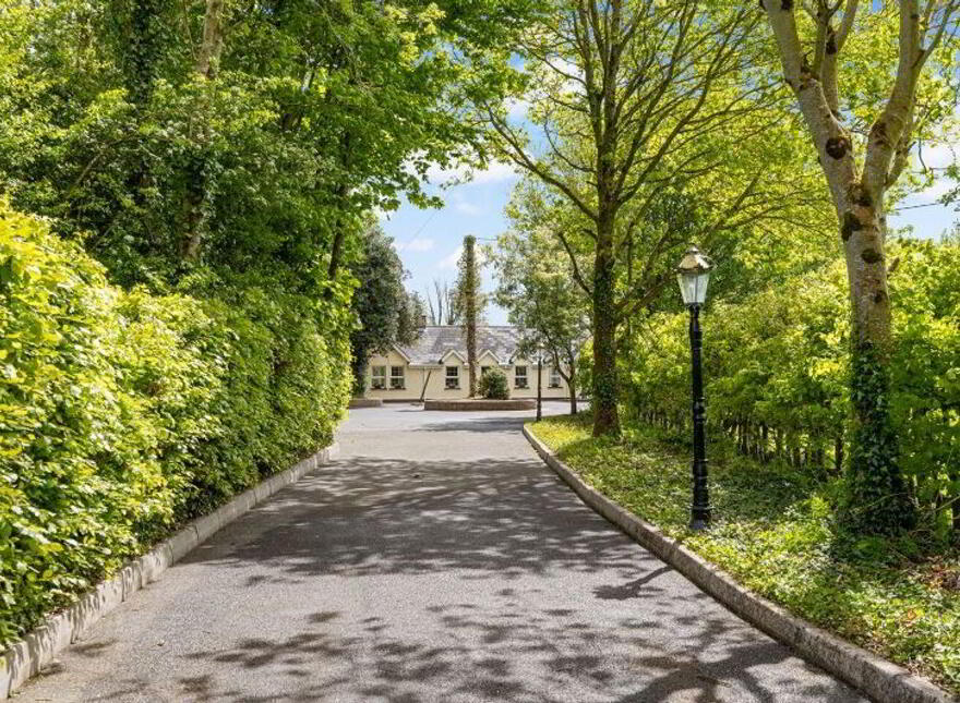 Beechmount, Carlow Road, Old, Old Kilcullen, R56W667