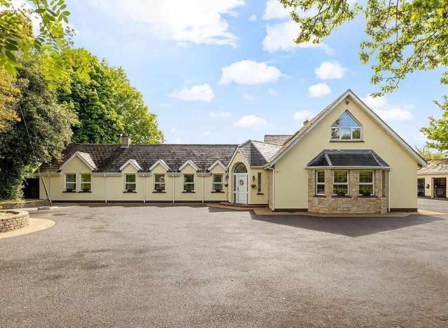 Beechmount, Carlow Road, Old, Old Kilcullen, R56W667