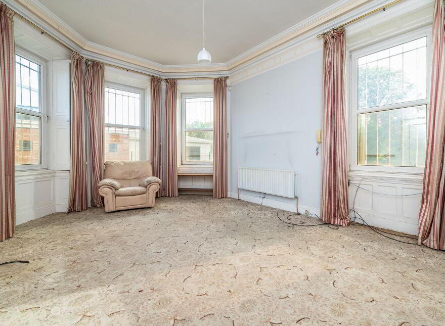 Parochial House, Drogheda Street, Monasterevin, W34AV67
