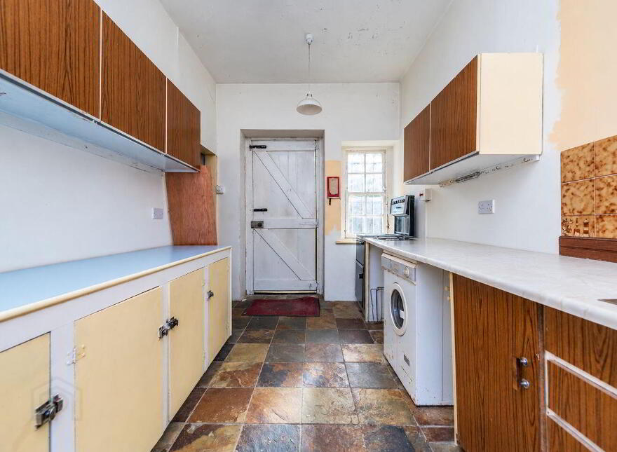 Parochial House, Drogheda Street, Monasterevin, W34AV67