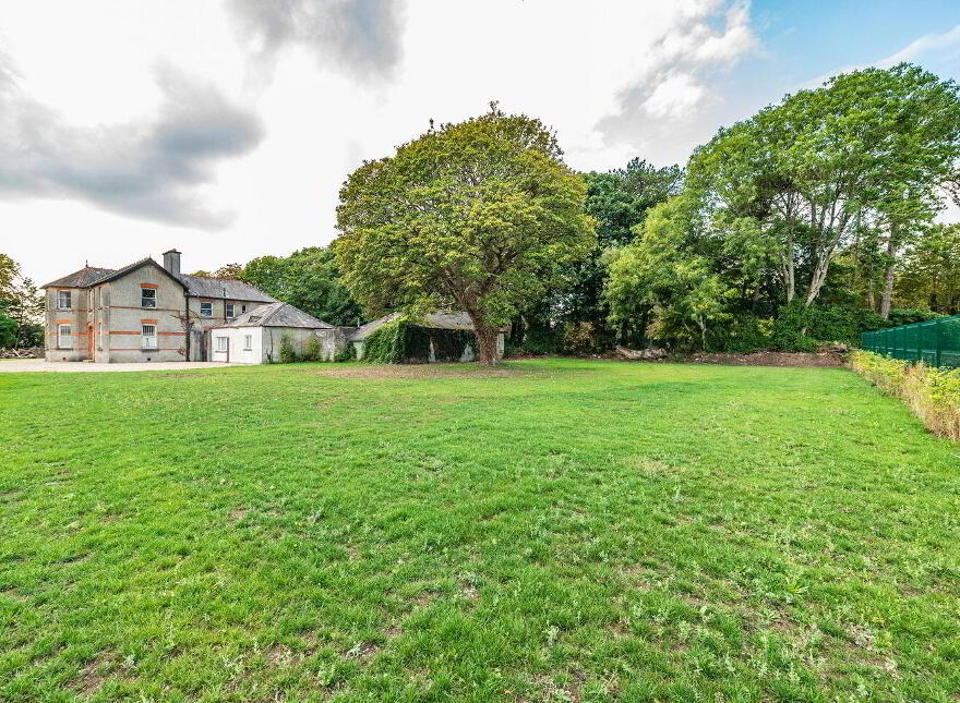 Parochial House, Drogheda Street, Monasterevin, W34AV67