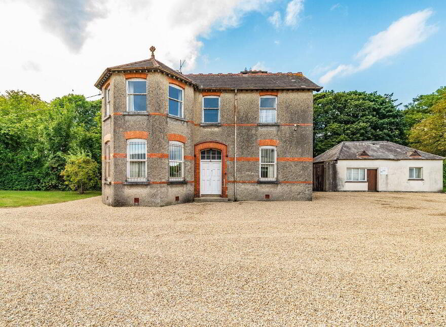 Parochial House, Drogheda Street, Monasterevin, W34AV67