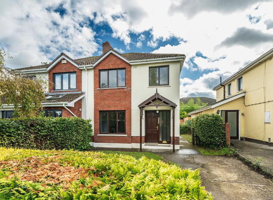 250A Oakfield Park, Naas, W91KCY2