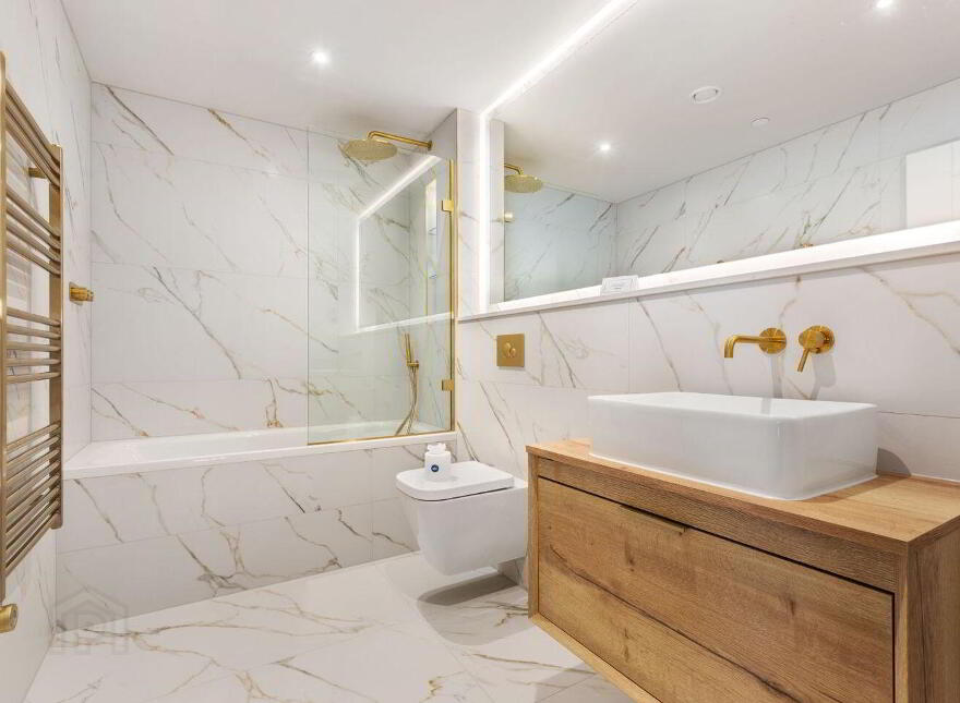 Residence, 22 Woodlands Grove, Blackrock, Blackrock, A94X32X