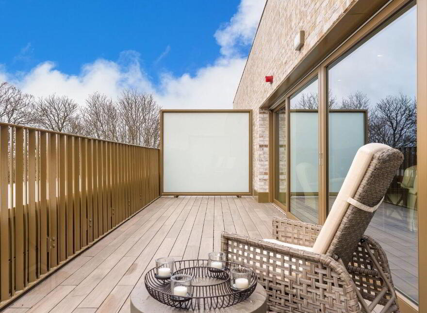 The Penthouses At Woodlands Grove, Stillorgan, Stillorgan, A94F9TP