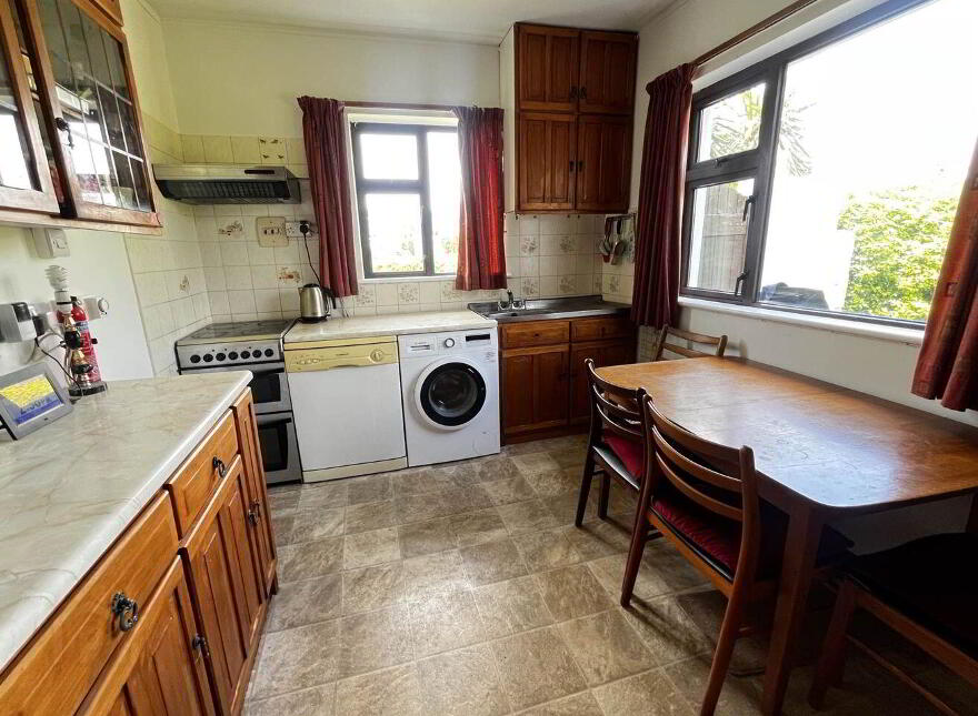 41 Whitestrand Park, Galway City, H91DPW3