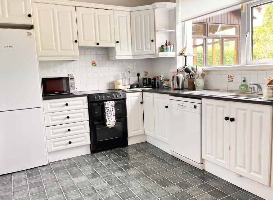 56 Glenard Crescent, Galway City, H91RDC0