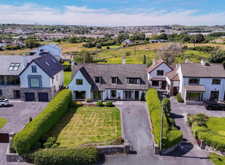 Scaraveen, 26 Kingston Road, Galway City, H91P97F