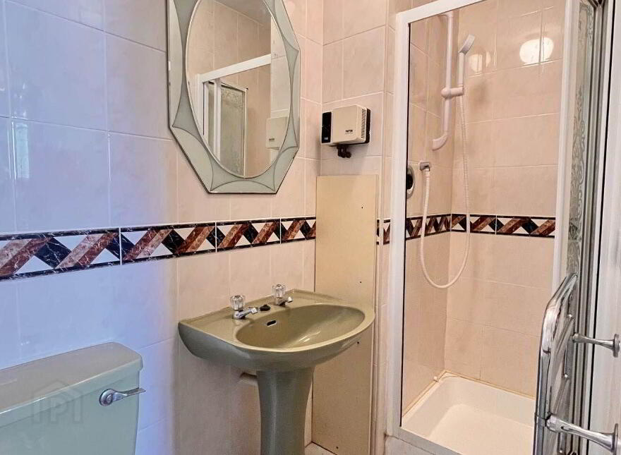 5 Ocean Towers, Salthill, H91AP86