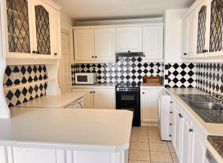5 Ocean Towers, Salthill, H91AP86