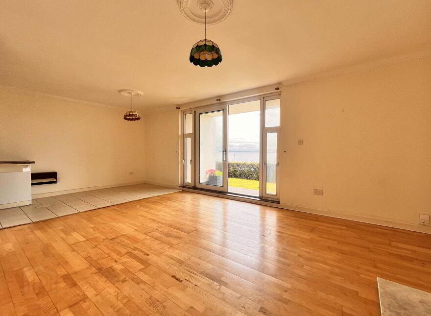 5 Ocean Towers, Salthill, H91AP86
