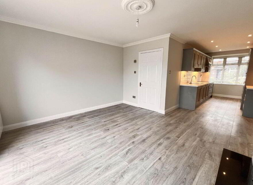 33 Ocean Wave, Salthill, H91FNC8