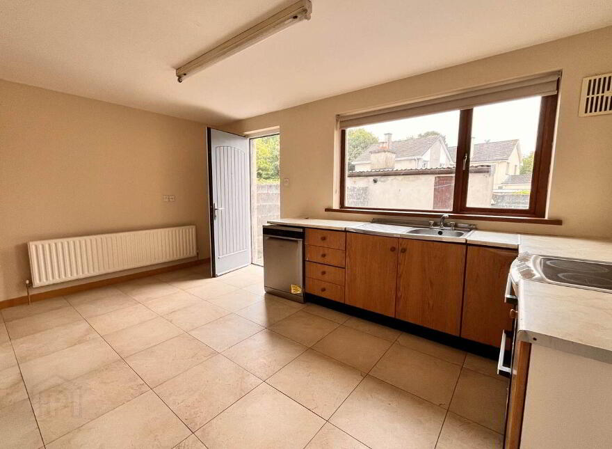 `sonas`, Snipe Avenue, Newcastle, Galway City, H91HXR0