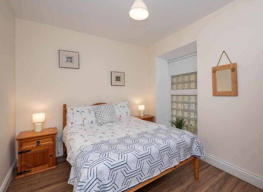 20 East Beach, Cobh, P24YA30