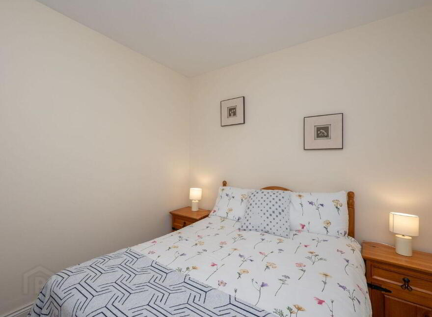 20 East Beach, Cobh, P24YA30