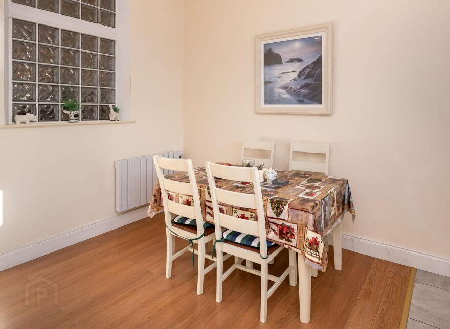 20 East Beach, Cobh, P24YA30