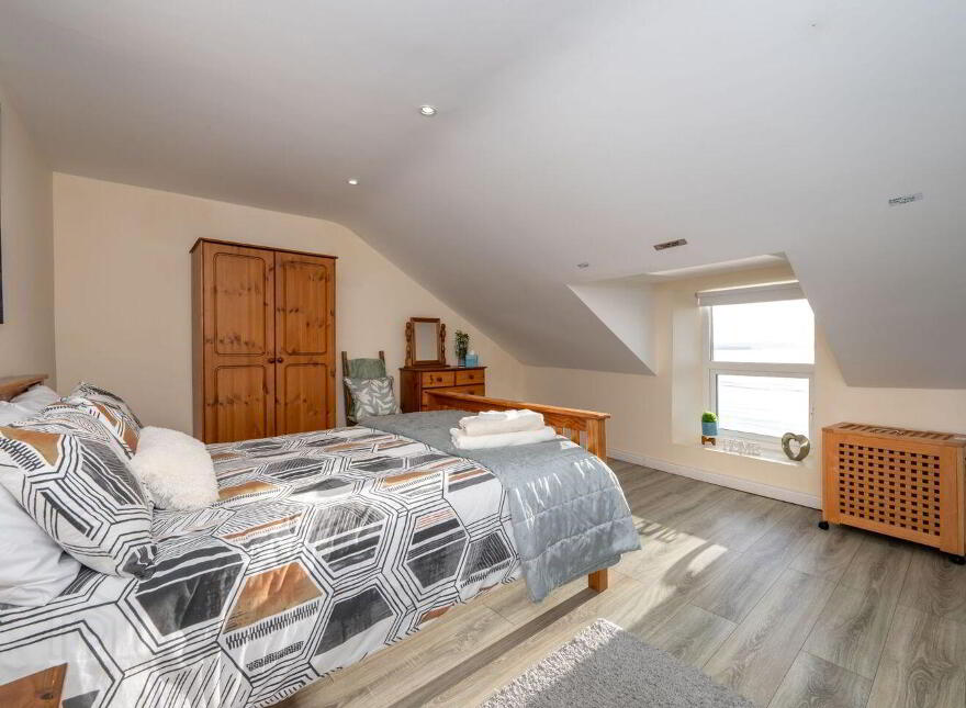 20 East Beach, Cobh, P24YA30