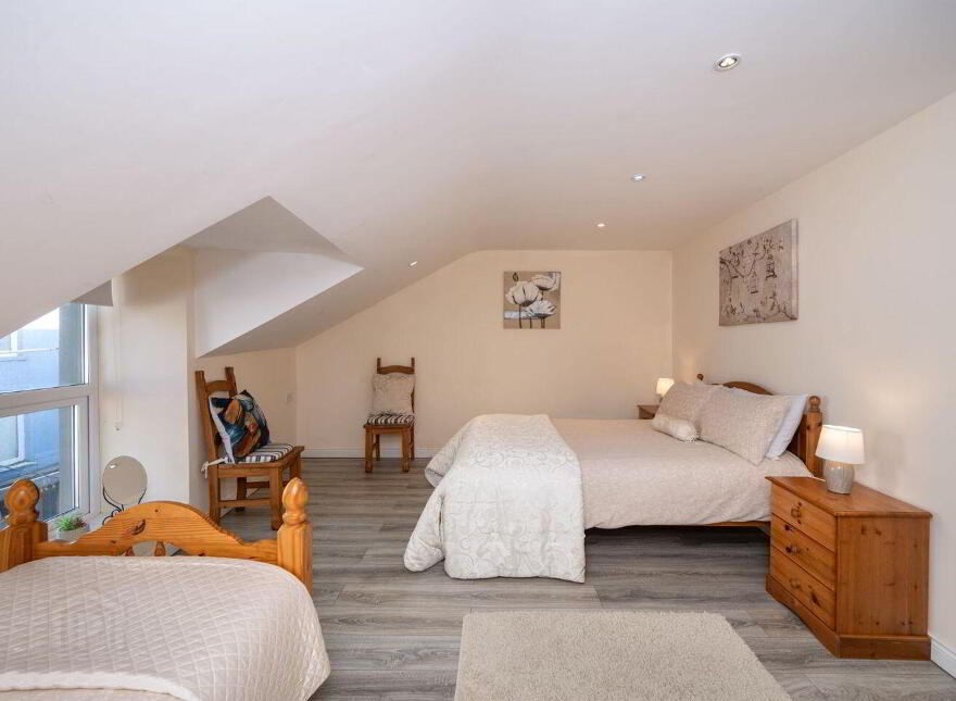20 East Beach, Cobh, P24YA30