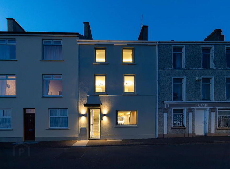 6 The Mall, Cobh, P24EP83