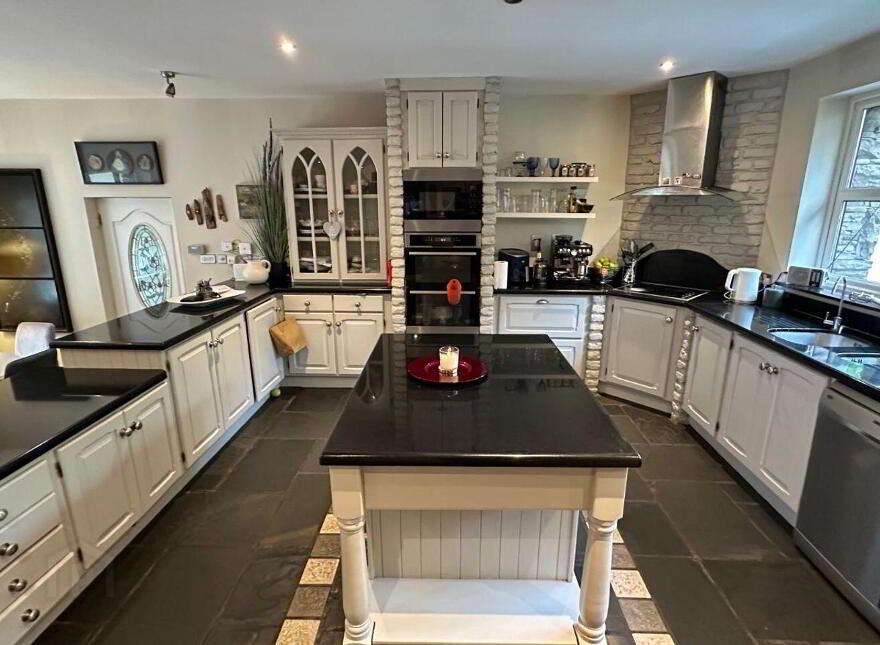 Winterwood, 19 The Demense, Monkstown, T12P5WK